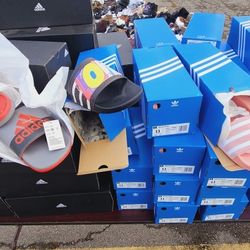 Palet De Chanclas Con 120 Piezas.