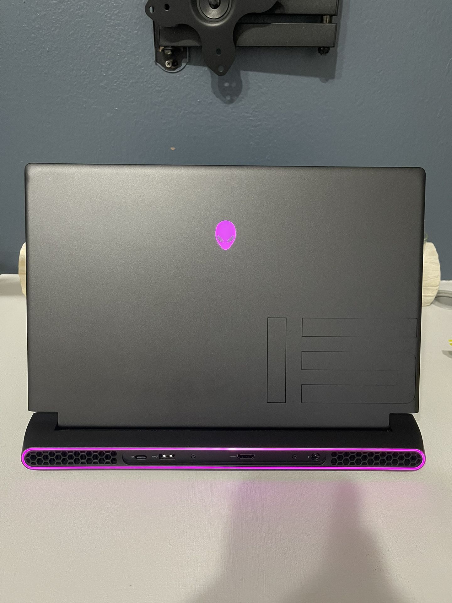 Alienware M15 R5