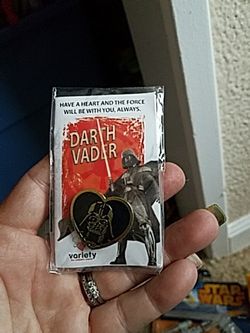 Darth Vader pin