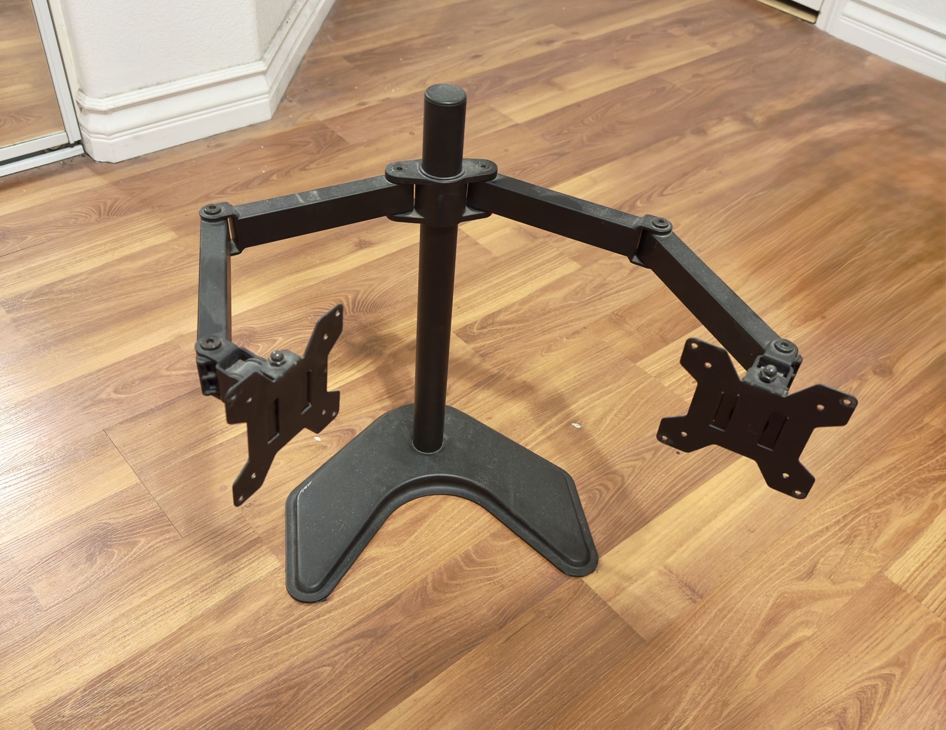 Dual Monitor stand