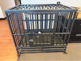 Heavy duty pet crate