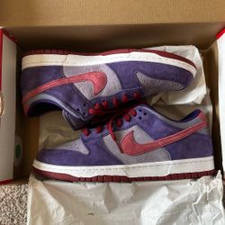 Nike Air Jordan Dunks “Plum” Size 8.5 Men’s DS