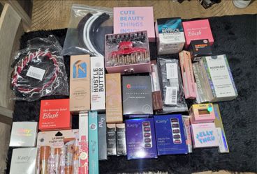 Huge makeup and skincare bundle