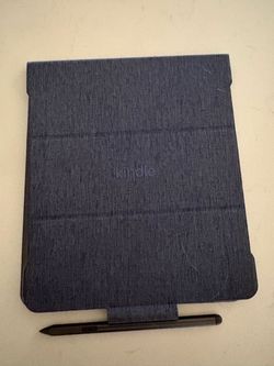 64GB kindle scribe with premium pen and fabric kindle folio cover