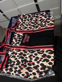 Victoria secret tote bag