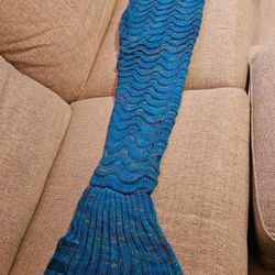 Mermaid Tail Blanket Handcrafted Crochet Knitting All Seasons Soft Sleeping Bag Rug for Adult & Teens Kids (Blue)