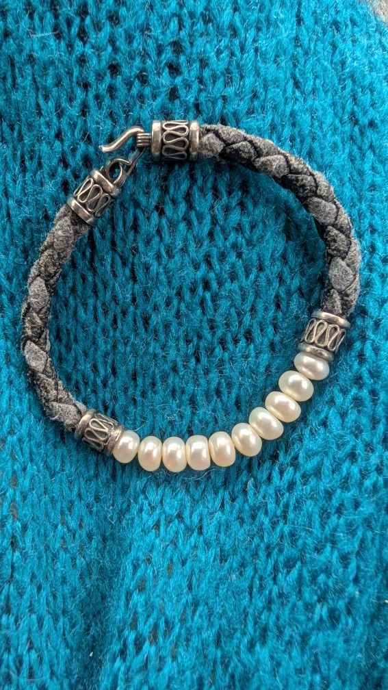 Pearl Bracelet 