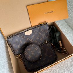 Bag Louis Vuitton Multi Pochette Accessoires khaki color