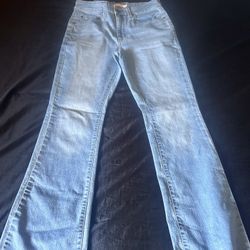 725 High Rise Bootcut Levis