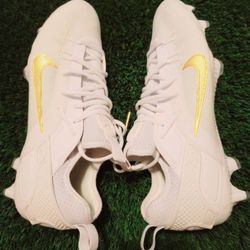 Brand New NIKE HUARACHE ELITE 9 LAX Low
FOOTBALL CLEATS White Gold SIZES 7, 9.5, 10.5, 11.5, 12.5