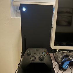 Xbox Series X Gaming Setup (CAN ALL BE SOLD SEPARATELY 