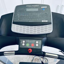 ProForm 305 CST Folding Incline Treadmill 