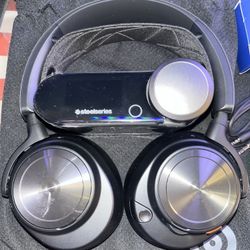 SteelSeries Wireless Headphones 