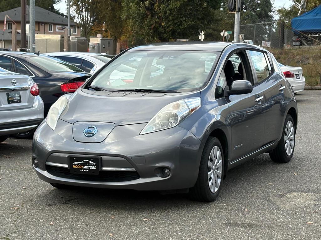 2016 Nissan LEAF