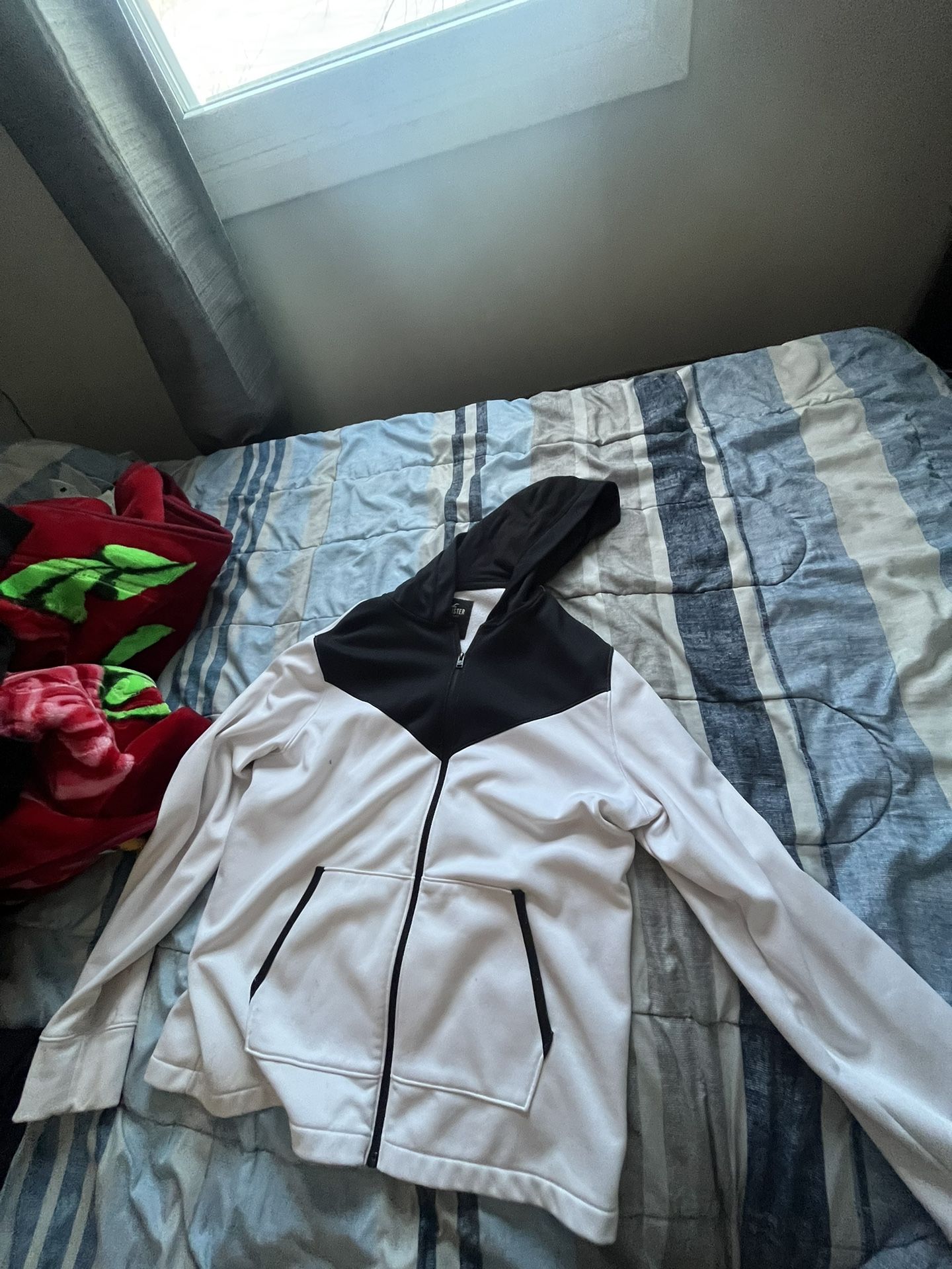 White and black hollister