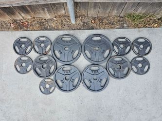 TSA Olympic Weight Plate Set (Set Missing One 2 1/2 Plate)
