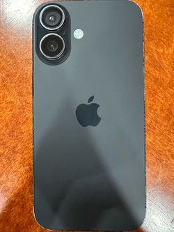 Apple iPhone 16