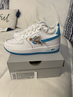 Kids Air Force 1, “Space jam” , 13c