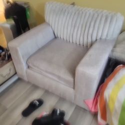Bobs Furniture LIVING ROOM 