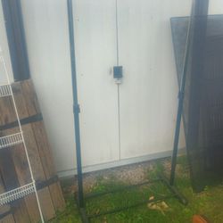 Metal Rack To Hang Clothes On No Wheels