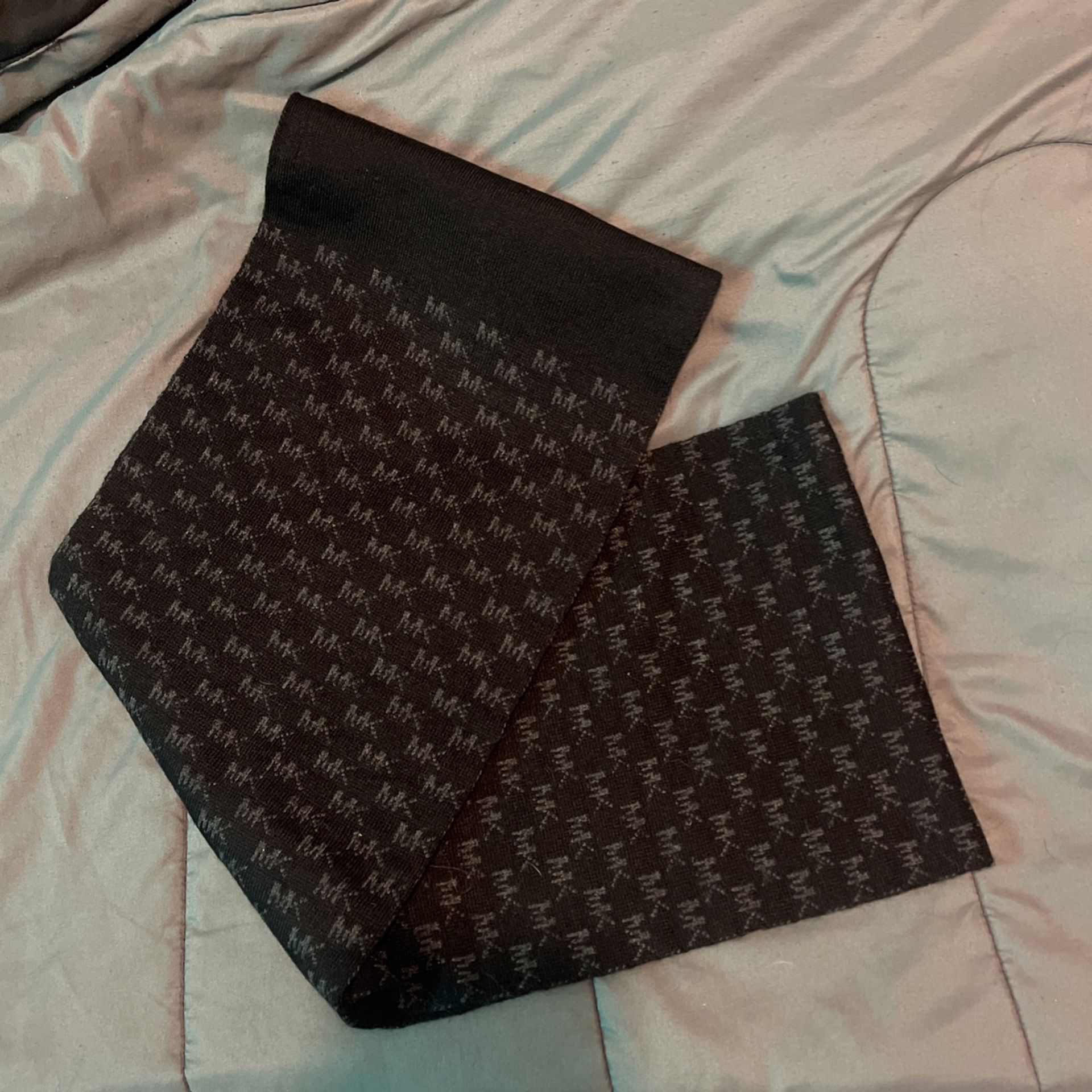 Michael Kors scarf 🧣