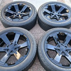 2018 DOT 1224 OEM ORIGINAL TAKEOFFS GMC SIERRA DENALI 22 INCH TIRES  MICHELIN 2 TIRES 70 % 2 TIRES 45 % $ 950