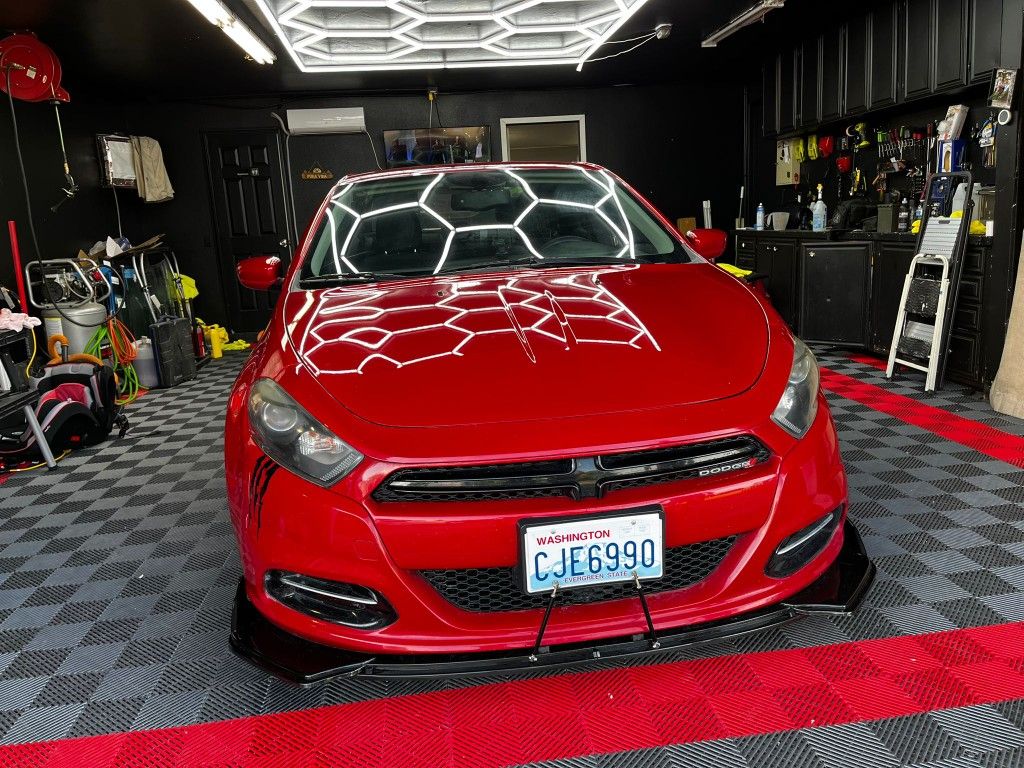 Dodge Dart, Red • 4D