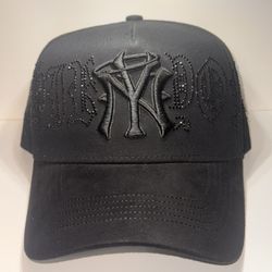 31 hats black crystal 