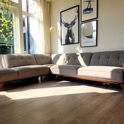 Kasala Sectional