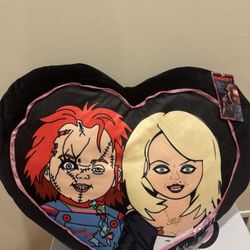 Chucky And Tiffany Heart Pillow 