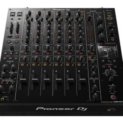 Pioneer DJ DJM-V10-LF 6-channel Digital DJ Mixer