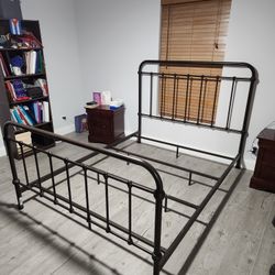 Metal Frame Bed