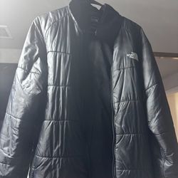 Northface Men Jacket Medium Size 60$