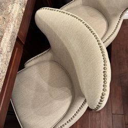 Bar stools tuffer buttons new never used