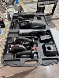 Craftsman C3 19.2V Cordless Tool Set Circular Saw Recip Saw Vacuum Charger Case