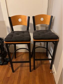 Pair wood metal bar stools w cushions