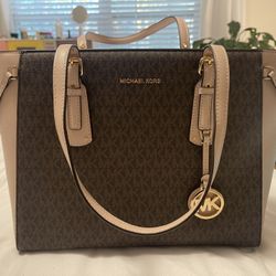 Michael Kors Medium Tote Bag 