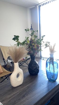 Decorative vases