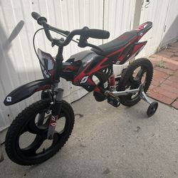 16” Hyper Moto Bike W/ Training Wheels 