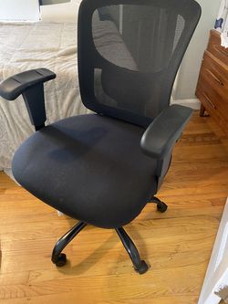 Black mesh office chair, adjustable arms, Catonsville or best offer