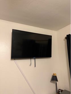 42” TCL TV