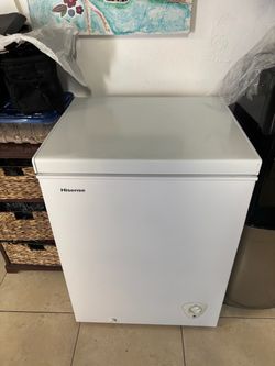 Hisense Chest Freezer White 5cu tf