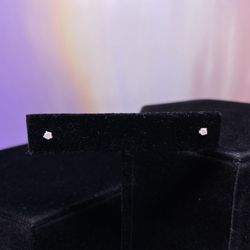 14K Stud earring 