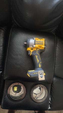 Dewalt
