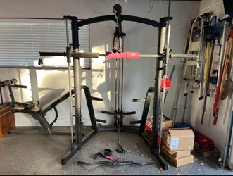 Smith Machine with Cable Pulley System