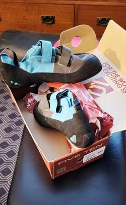 5.10 Rogue VCS Climbing Shoes