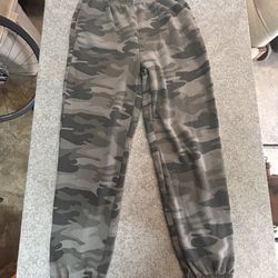 Camo Pants 