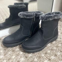 Women’s Boots 