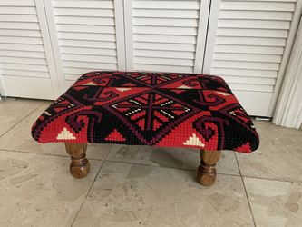 Vintage Chunky Needlepoint Footstool Ottoman