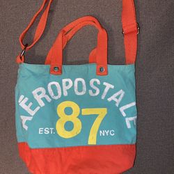 Aeropostale XL Carry All Bag